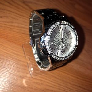 Women’s Watch - GUESS